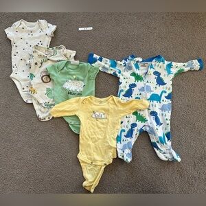 Baby Boy 0-3M Bundle – 5 Pieces | Sleepers & Onesies
